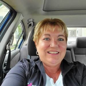 Meet your Posher, Julie